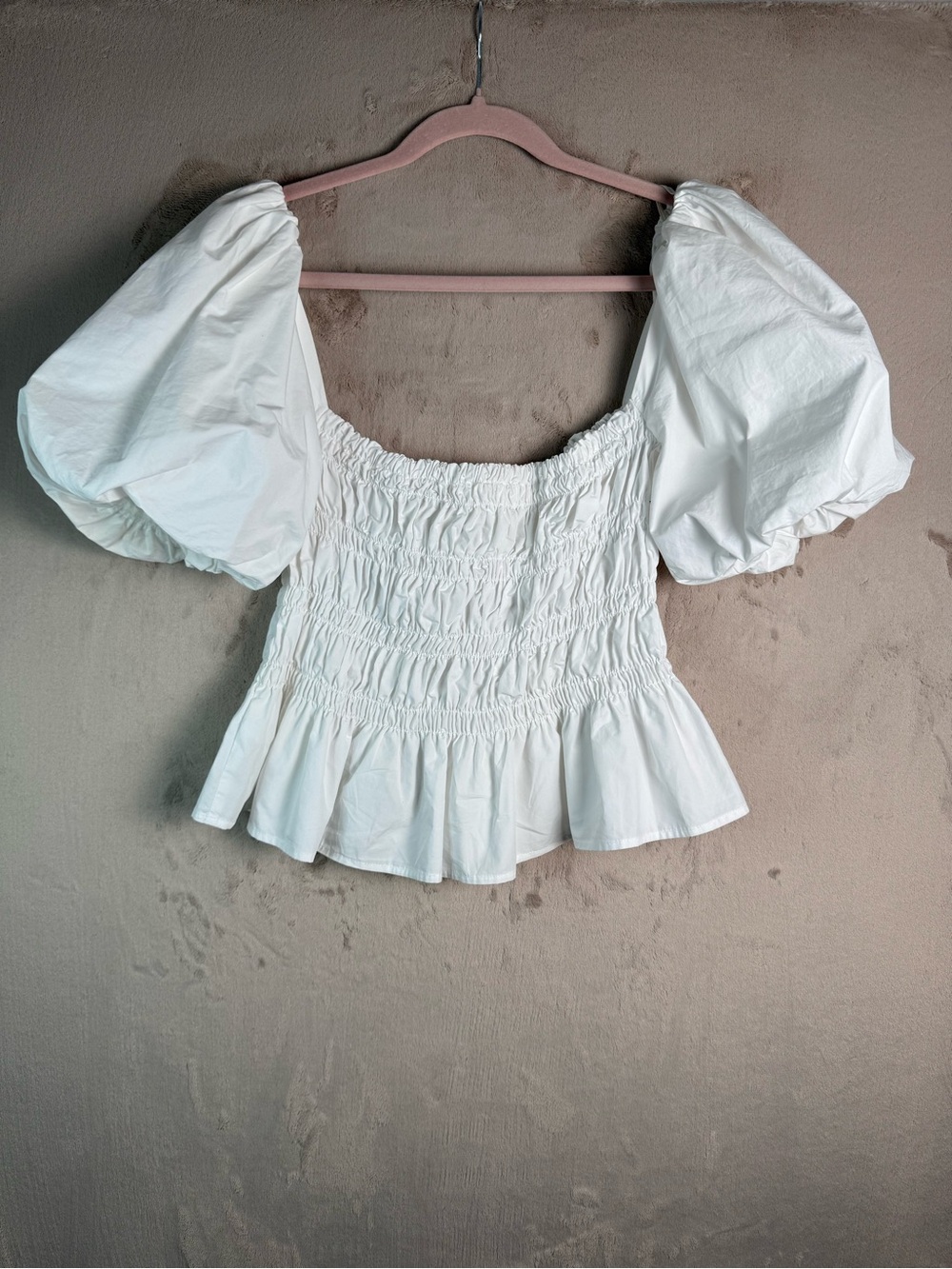 ASTR The Label White Puff Sleeve Smocked Peplum Top Great Coquette M - Picture 5 of 5